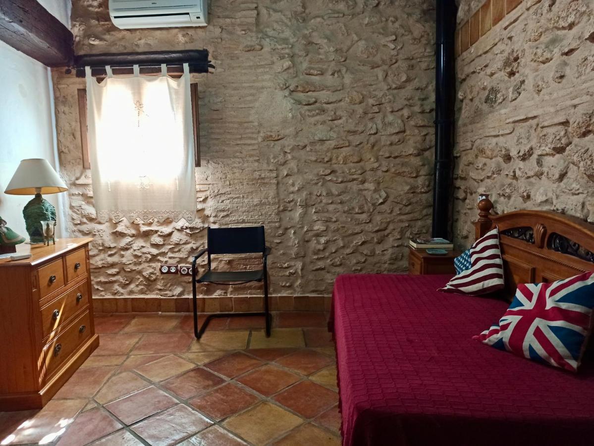 Fontanars dels Alforins La Fabriqueta De Cent Piquesゲストハウス エクステリア 写真